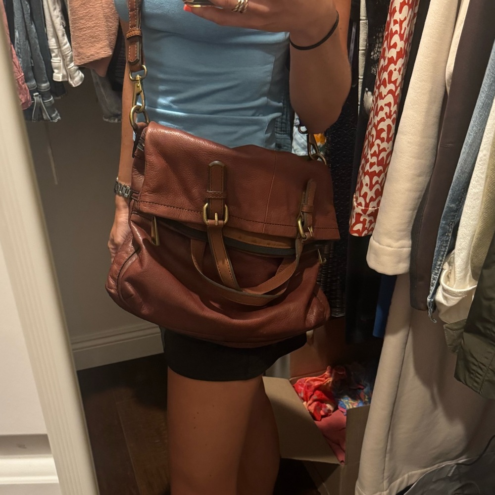 Fossil Brown Leather Women's Bag. Fold over messenger style